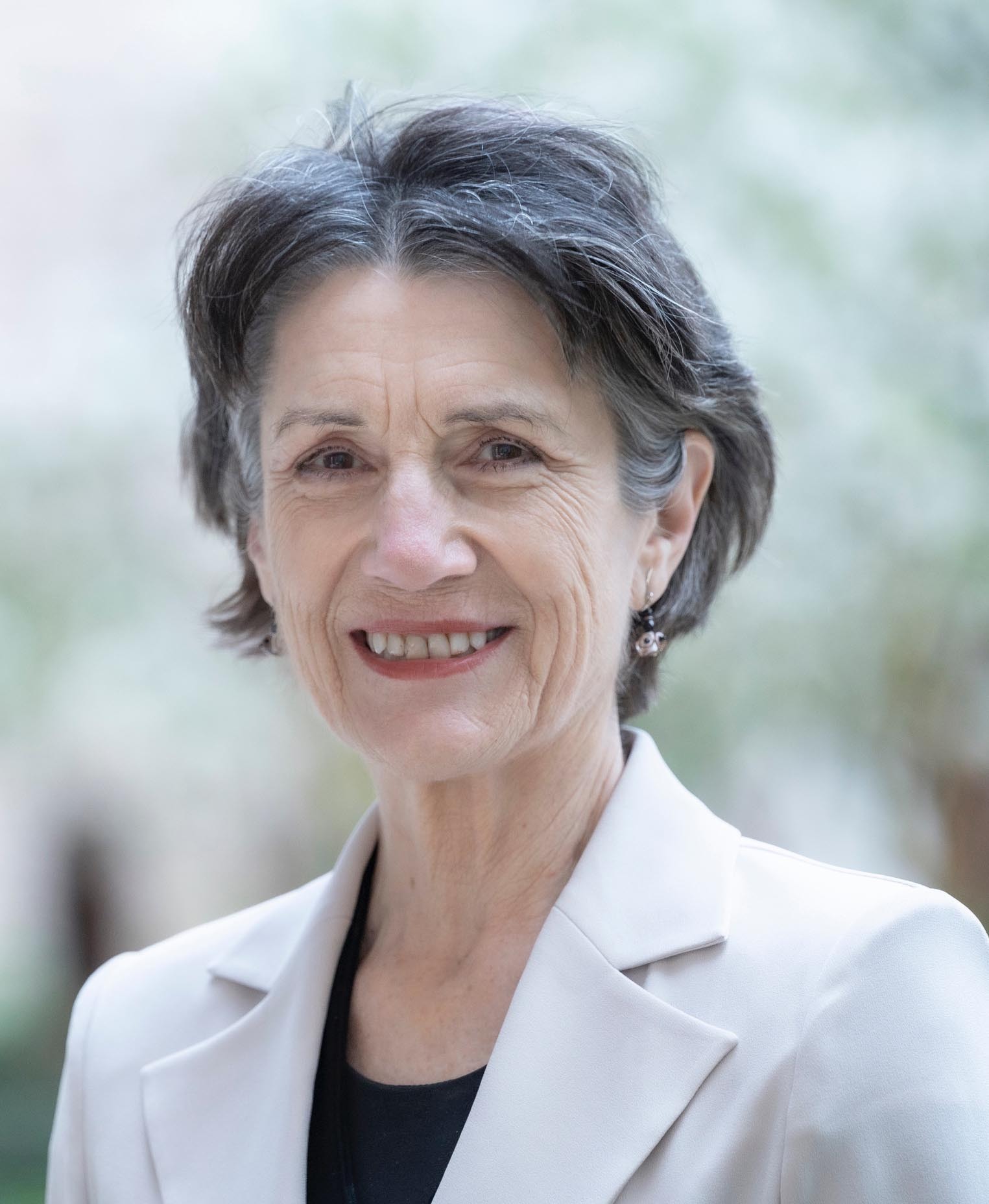 Dame Harriet Walter